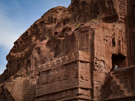 Spectacular view of the ancient rock formations at Petra, Jordan, highlighting timeless architectural beauty.